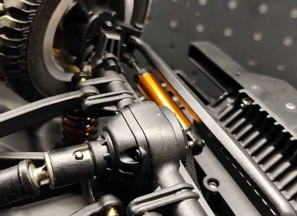 Metal rod linkage and portal axle steering on JXC 1:12 LC80 upgraded chassis