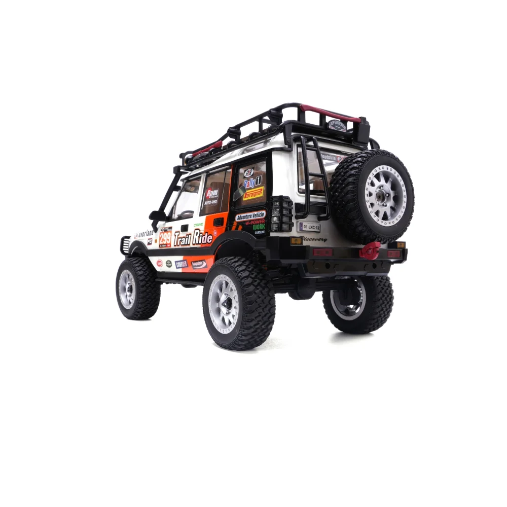 Officially licensed Land Rover 1:12 RC crawler with metal components - JXC Model
