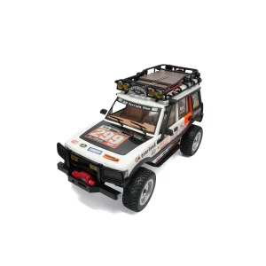 Officially licensed Land Rover 1:12 RC crawler with metal components - JXC Model