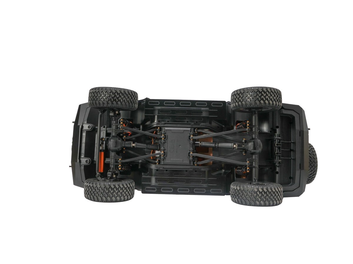 LC80 RC crawler chassis underside showing 4WD and suspension links